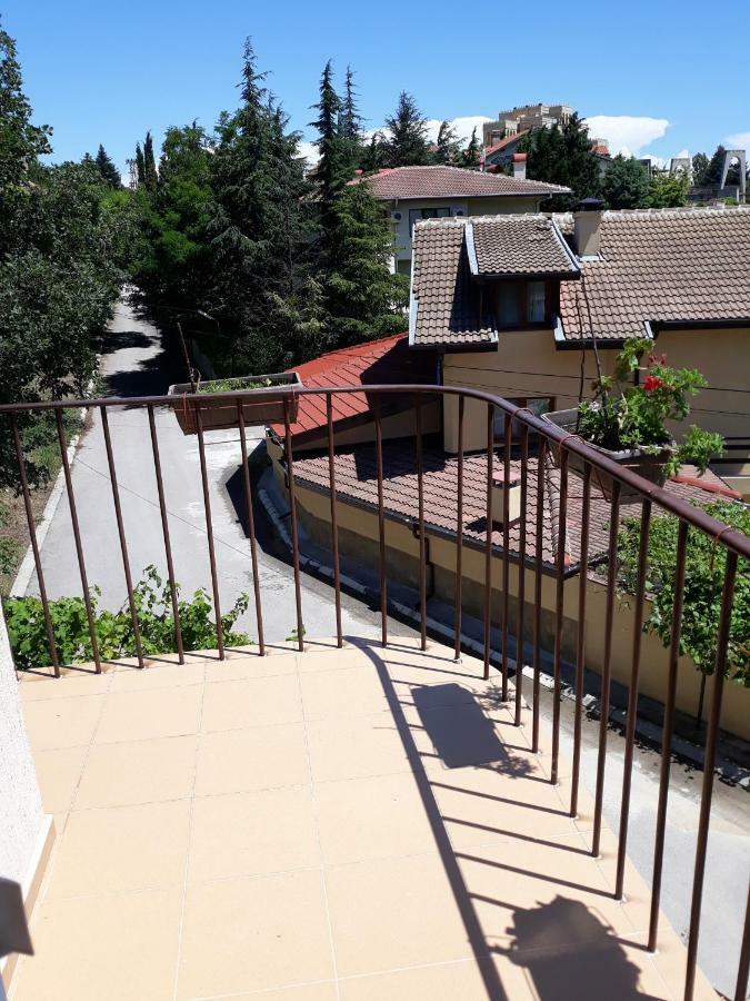 Vila Dva 3 Golden Sands Bagian luar foto
