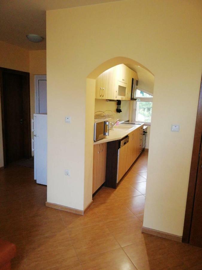 Vila Dva 3 Golden Sands Bagian luar foto